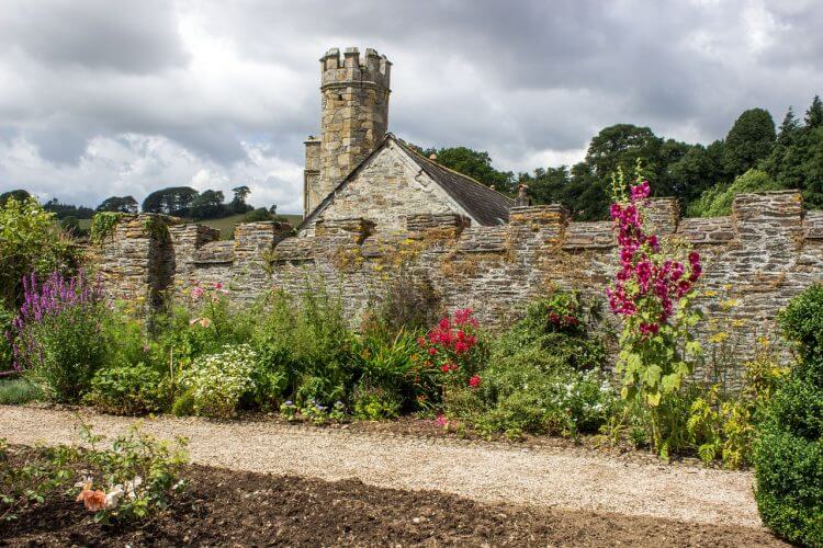 A house with great architecture in Dartmoor