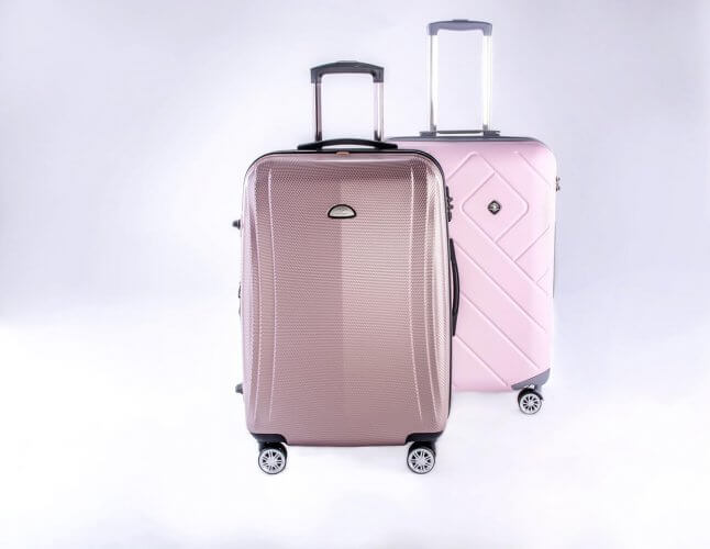 A set of 2 luggage